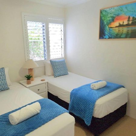 Joanne Apartments Калаундра Екстер'єр фото